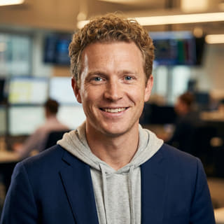 Ryan Brooks, identificado como Analista-Chefe de Trading na Nexus Investeira AI, foto de perfil
